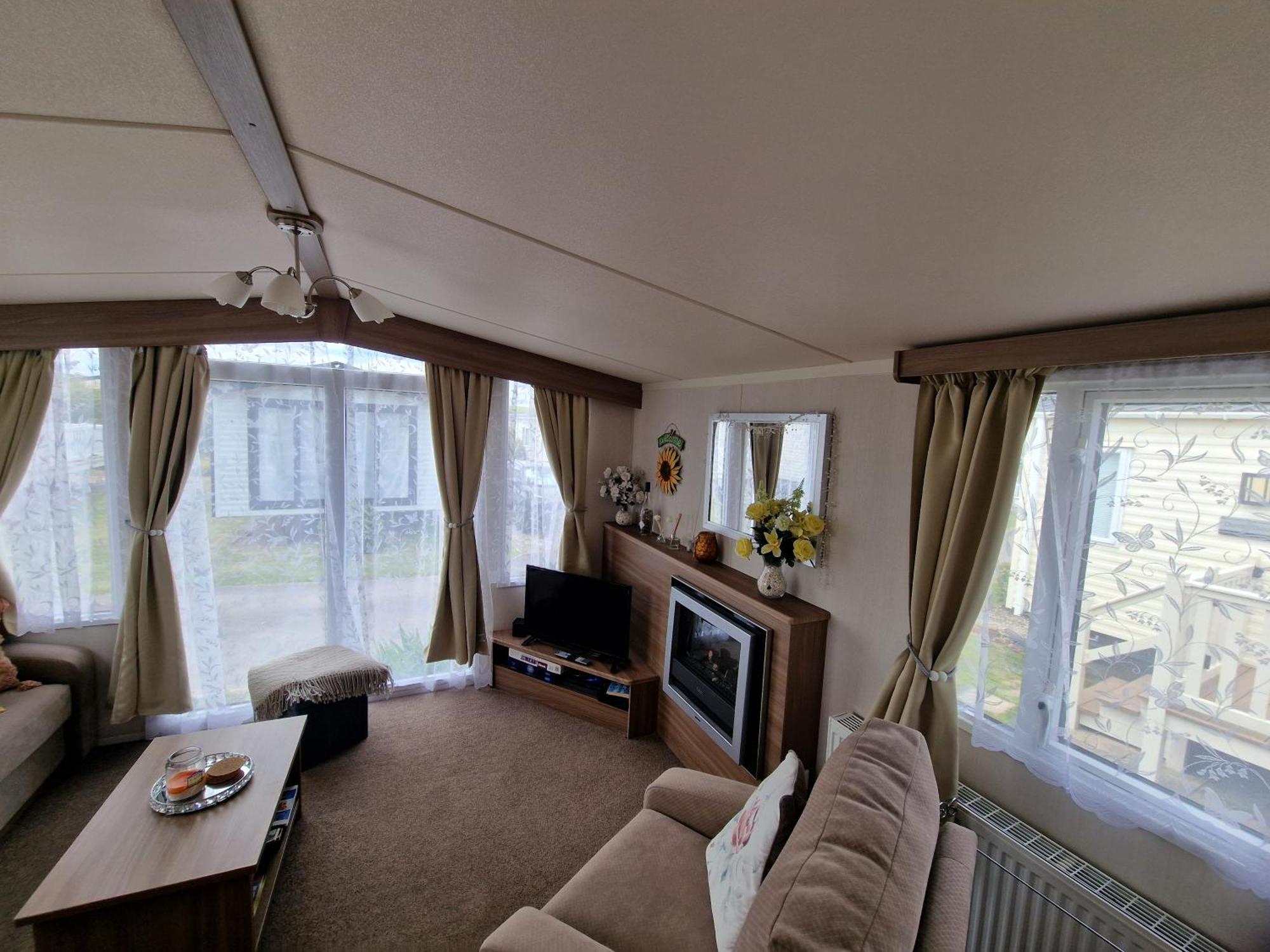 Durdlee Door, D27, Main Rd, West Lulworth, Wareham Bh20 5Pu Otel Dış mekan fotoğraf